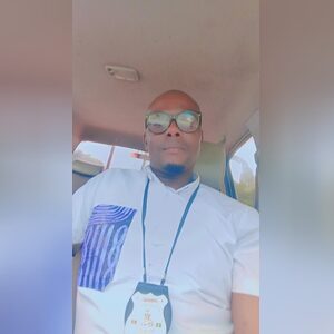 stevedibs, online dating profile photo