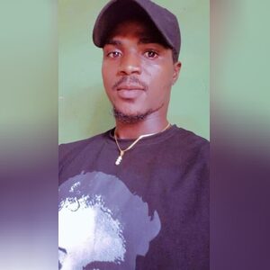 lbig, online dating profile photo