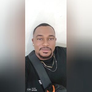 umorubig, online dating profile photo