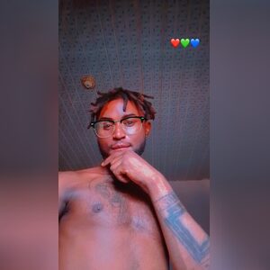 itzpius1, online dating profile photo