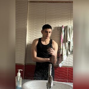 hazemyas, online dating profile photo