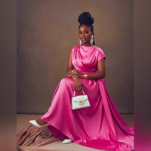 tomi_25, online dating profile photo