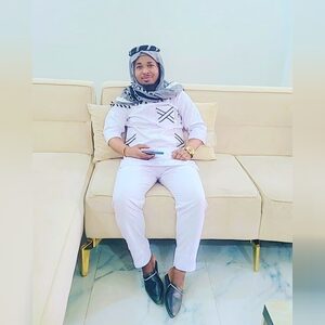 melhilal, online dating profile photo