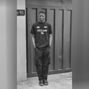 earthman, online dating profile photo