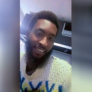 slim_joint, online dating profile photo