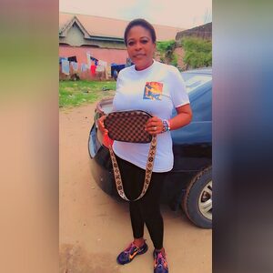 uwahnsis, online dating profile photo