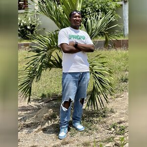 mensahlo, online dating profile photo