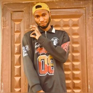 iammjj42, online dating profile photo