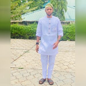 aolale11, online dating profile photo