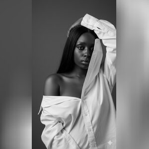 mallory, online dating profile photo