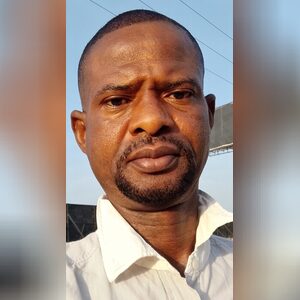 sundayipo, online dating profile photo