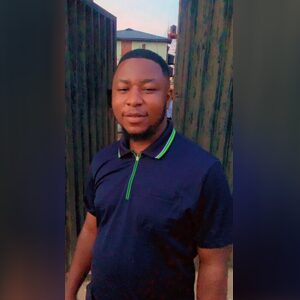 ussie, online dating profile photo