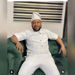 ololotit, online dating profile photo