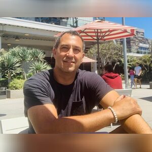 swansone, online dating profile photo