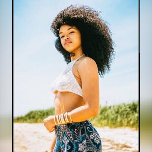 gloweee, online dating profile photo