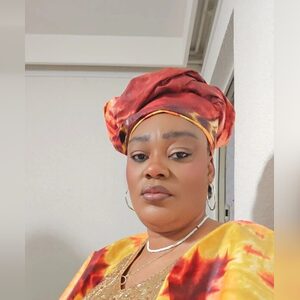 tajetoke, online dating profile photo