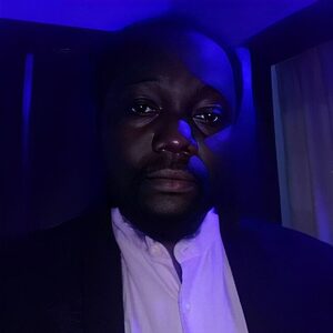 meldjob, online dating profile photo