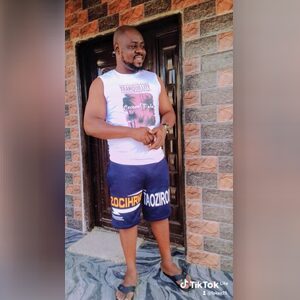 fakax, online dating profile photo