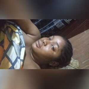 moyinshe, online dating profile photo