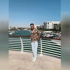 roger, online dating photo