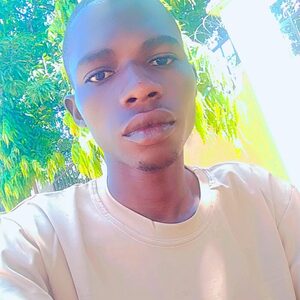 youngb, online dating profile photo