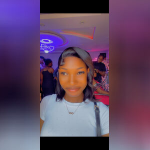 esthmoyi, online dating profile photo