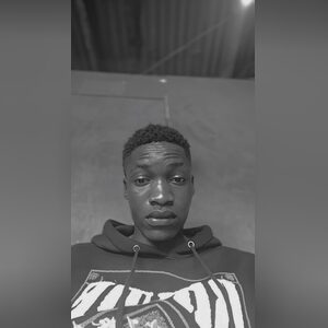 ayomthom, online dating profile photo