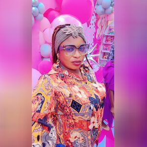 omowtenn, online dating profile photo