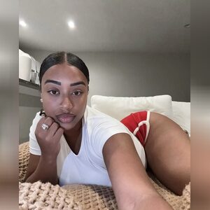 fragile4, online dating profile photo