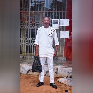 iyketimo, online dating profile photo