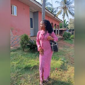 esther101, online dating profile photo