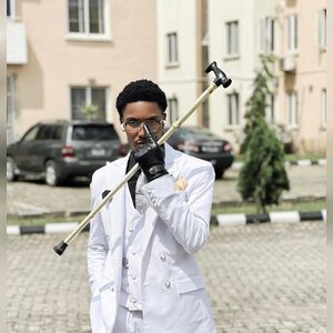 cjhope, online dating profile photo