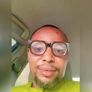 fredaki7, online dating profile photo