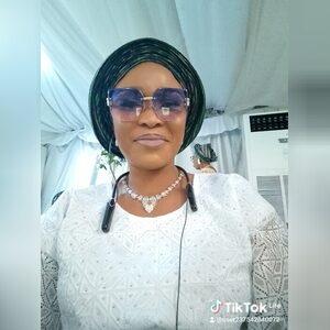 tomisinl, online dating profile photo