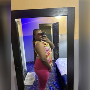 nelloris, online dating profile photo