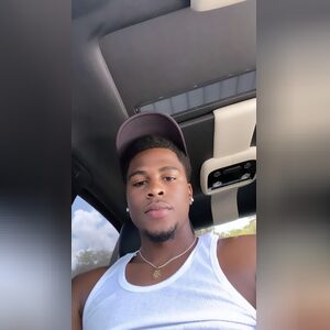 emmiebra, online dating profile photo