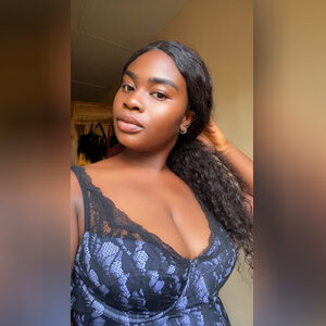 dora26, online dating profile photo