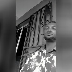 adedamos, online dating profile photo