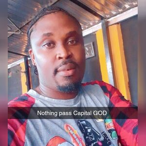 mugabean, online dating profile photo