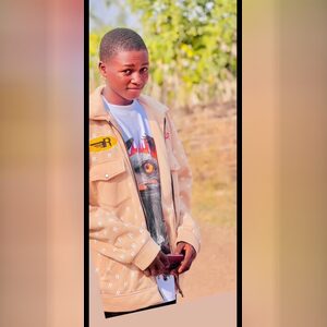 peluoluw, online dating profile photo