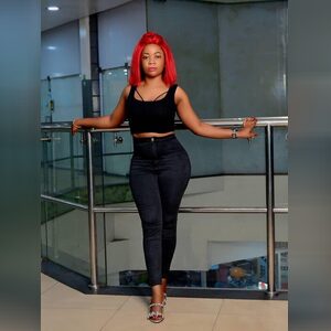 priscapr, online dating profile photo