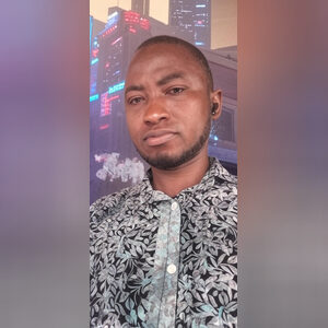 adelowo1, online dating profile photo