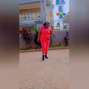 vogbudu, online dating profile photo