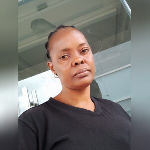 oyeyemit, online dating profile photo