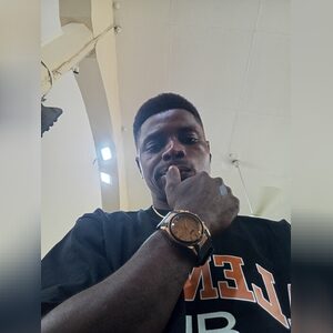 okennasi, online dating profile photo