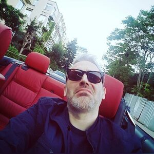 simpar, online dating profile photo