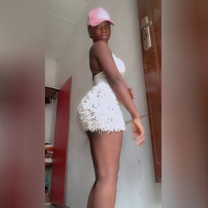 lma, online dating profile photo