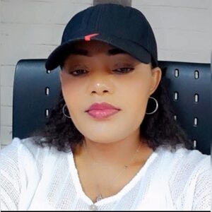 kpretty, online dating profile photo