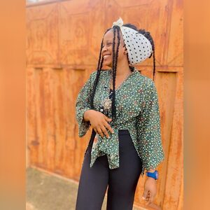 seungrac, online dating profile photo