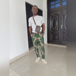 michevan, online dating profile photo